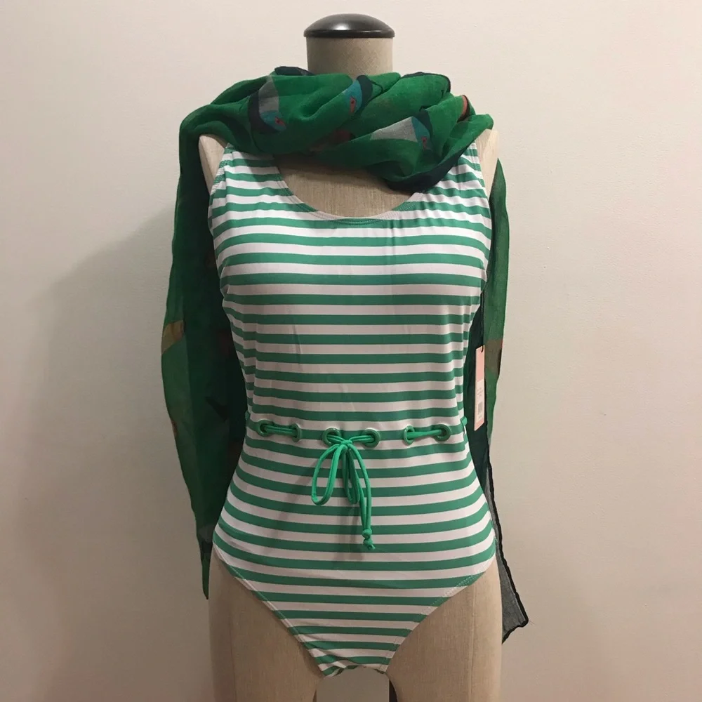 Juicy Couture ‘Crush on you’ one piece swimsuit. Size M. NWT - Picture 5 of 11